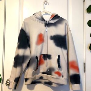 New tie die sweatshirt